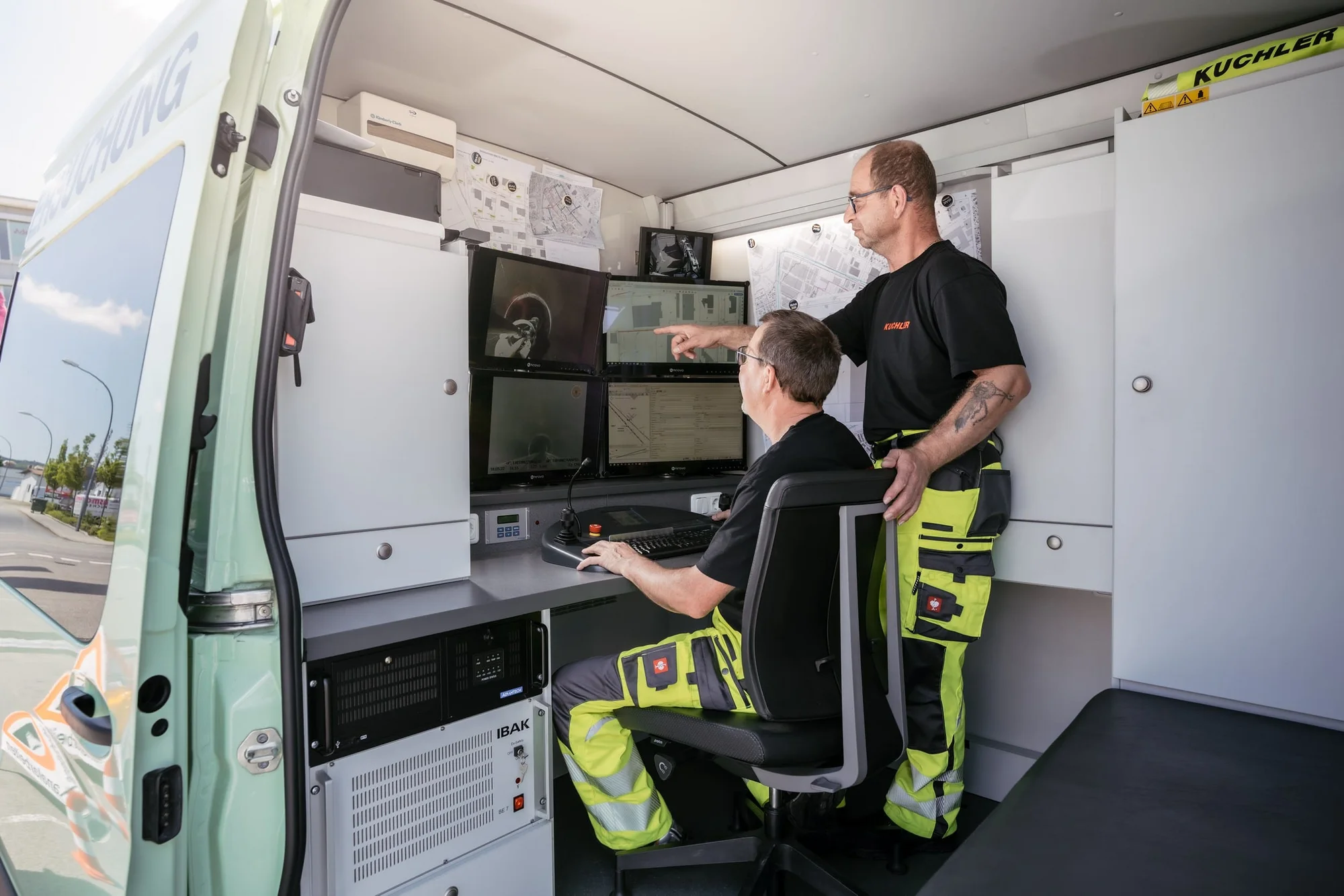 Kontakt für Entsorgung und Abholung von Waschflüssigkeiten